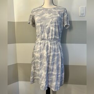 Old Navy Waist-Defined Slub-Knit Camo Mini T-Shirt Dress Medium Tall